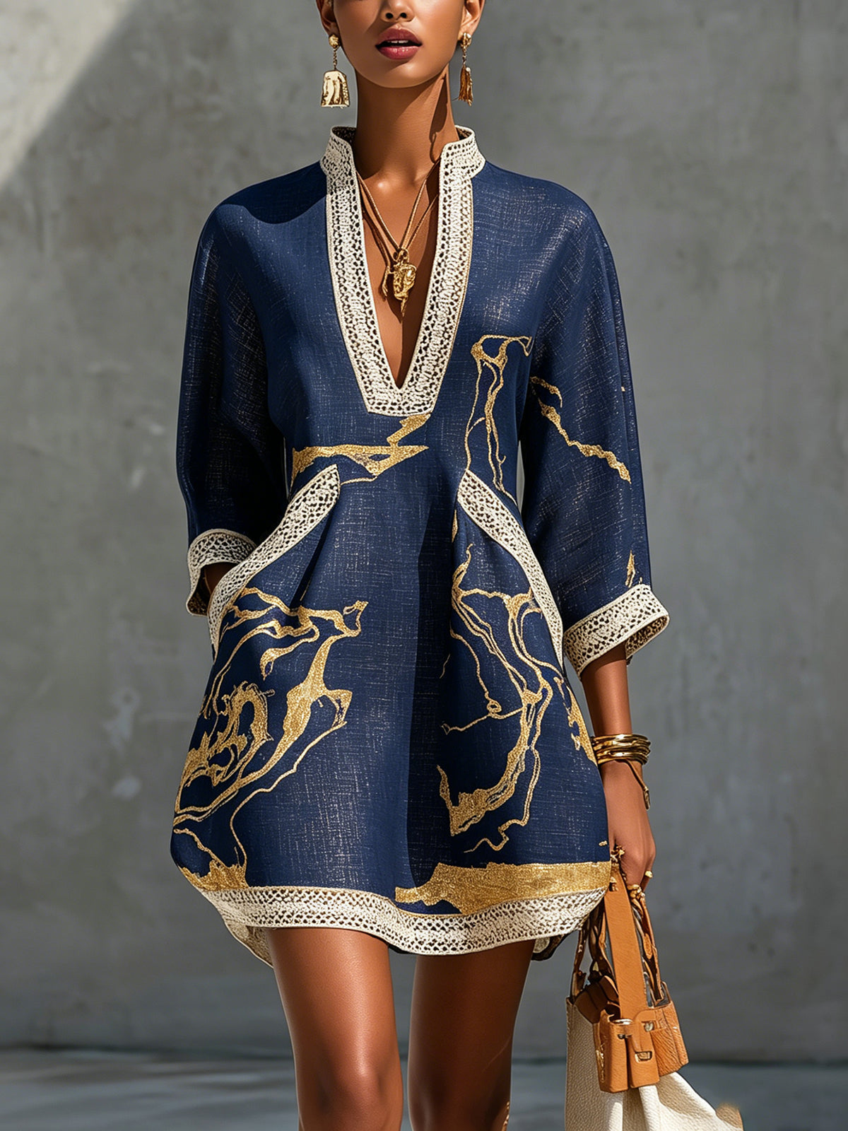 Maëlys | Robe Courte en Dentelle Imprimée